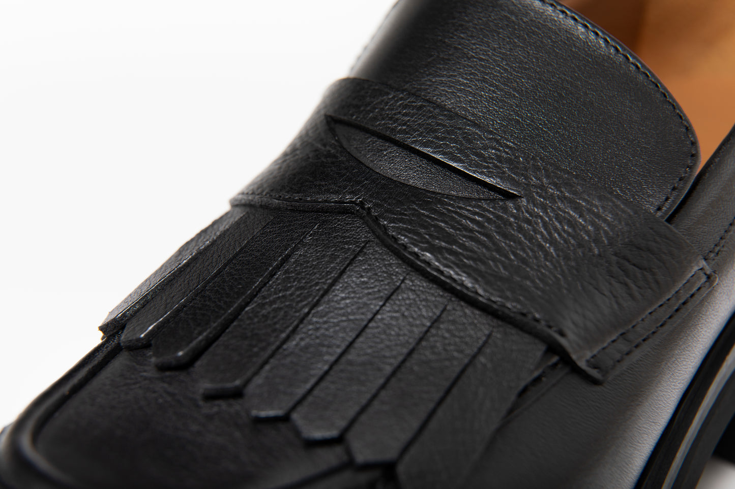IRIS -  Platform Kiltie Loafer