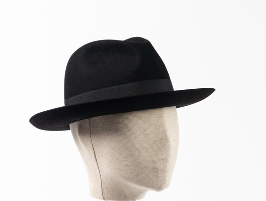 Fernando Pessoa Hat